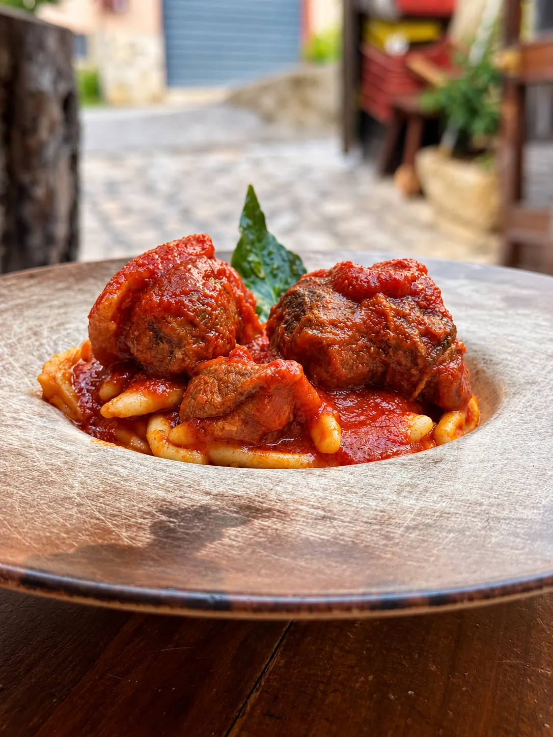 Pasta al sugo con polpette