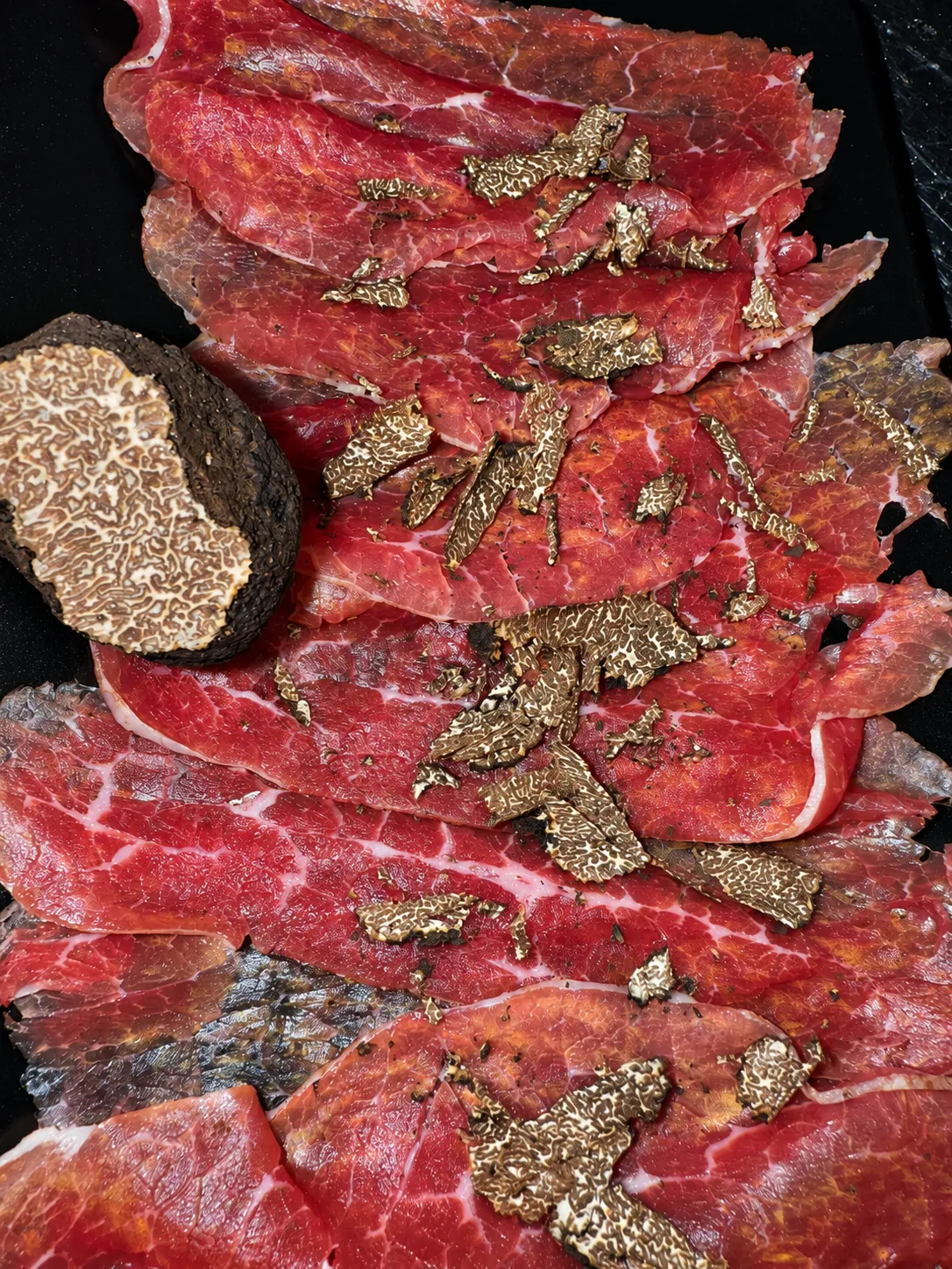 Carpaccio con tartufo